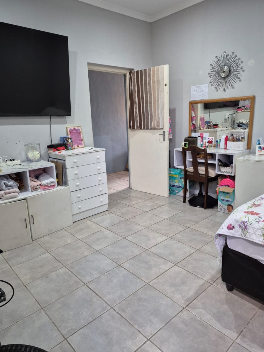 4 Bedroom Property for Sale in Woodstock Western Cape